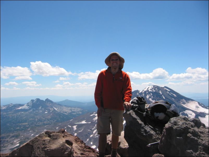 2005-07-30 Sisters (10) Me on Summit